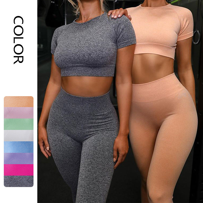 Grey seamless workout set with short-sleeve crop top and high-waist leggings