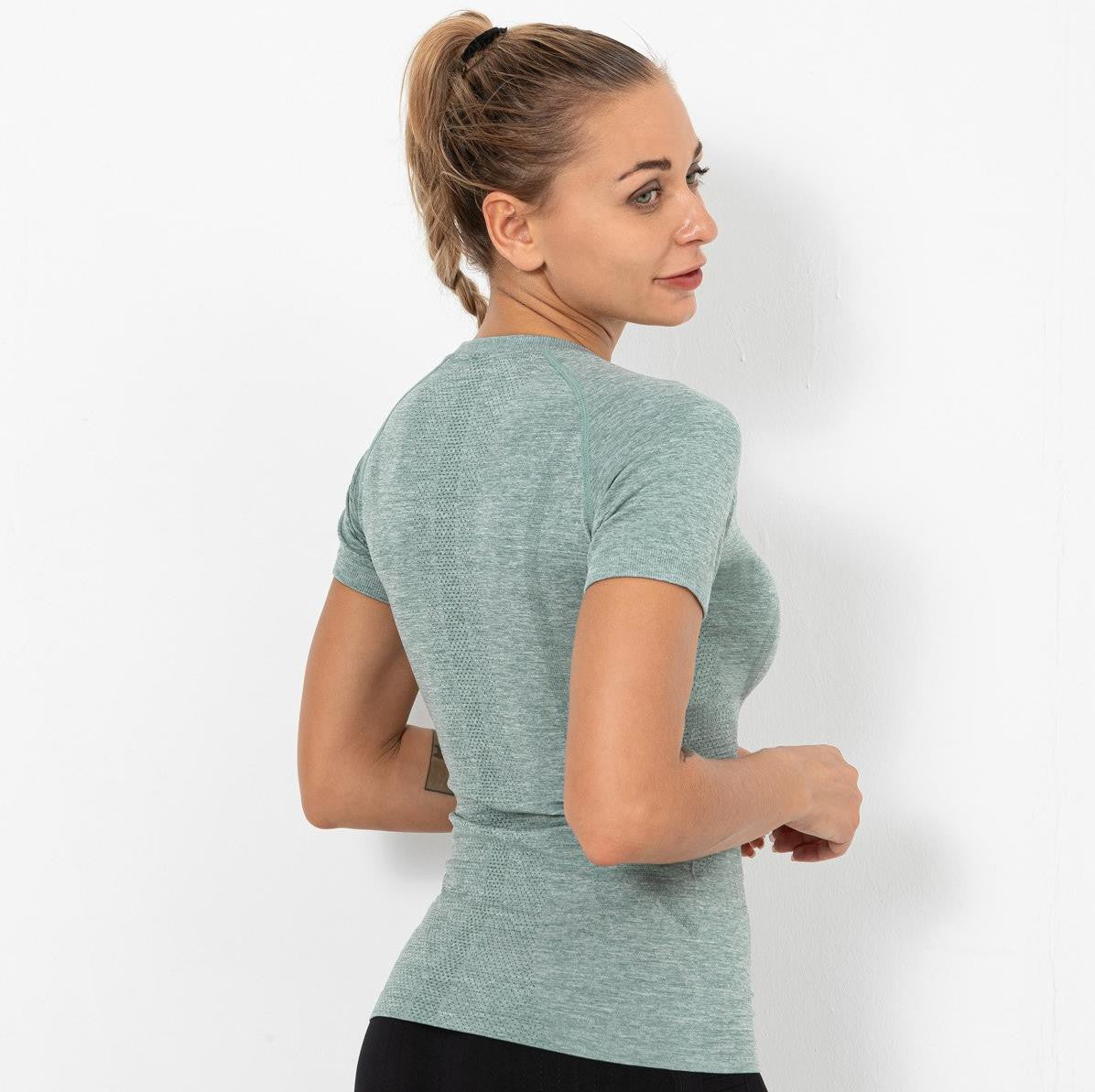 Women’s seamless quick-dry yoga vest, slim fit, teal heather short-sleeve crewneck