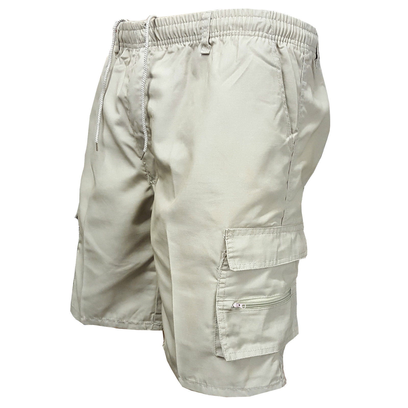 Men’s loose workout shorts in light beige with drawstring waist and cargo pocket